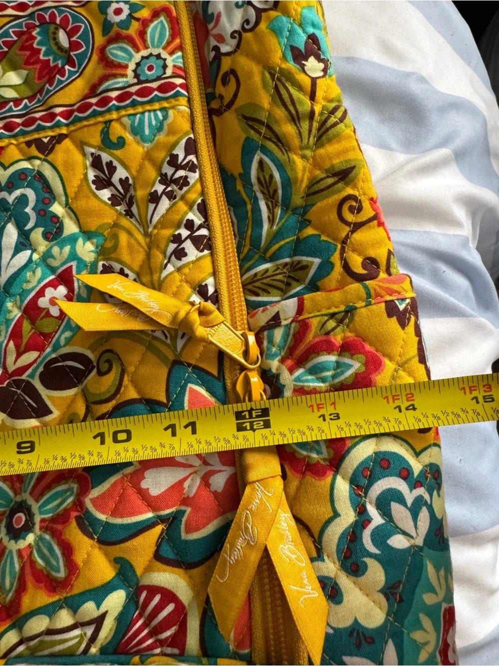 Vera Bradley vibrant quilted